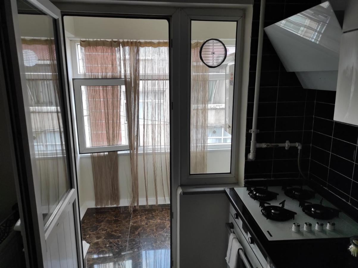 5 Minutes To Subway Apartment Istanbul Exterior foto